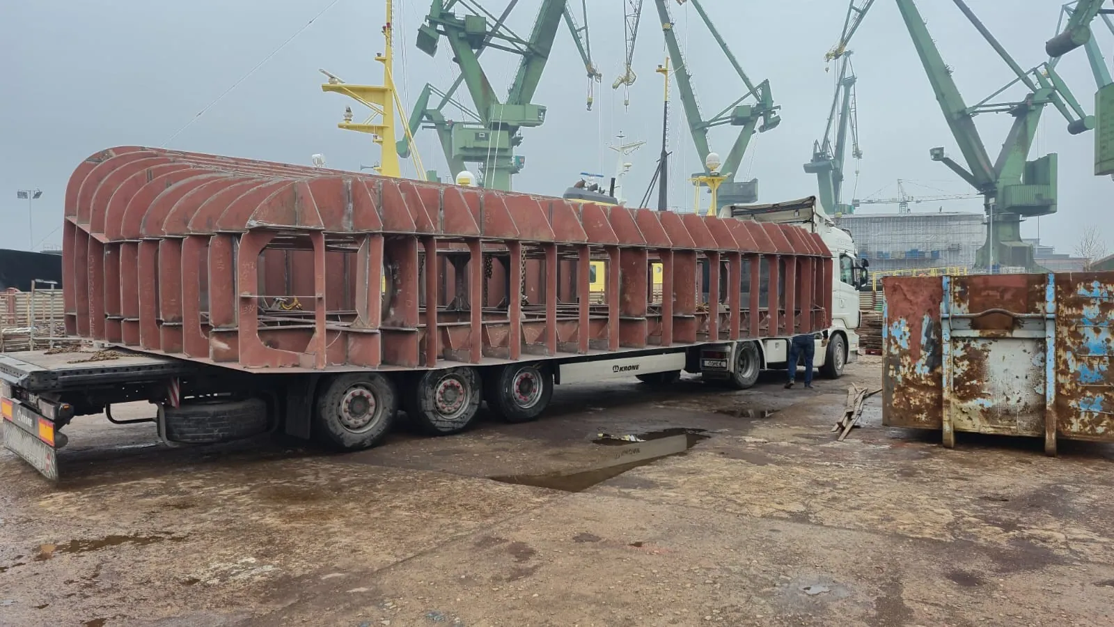 Vessel construction work